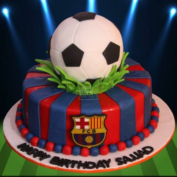 Gabrielle's Cakery - A soccer ball cake for a huge Barcelona fan! ⚽️ A  great base for a design, this cake can be altered to suit the team being  supported 🏆 | Facebook